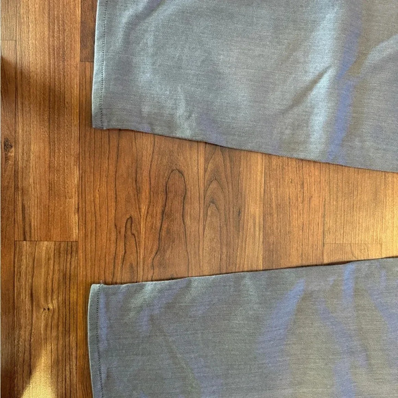 Womens size 16 x 30 length Eddie Bauer gray slight curvy straight leg - Picture 7 of 8